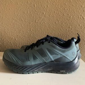 Salomon Low Outline Shoes